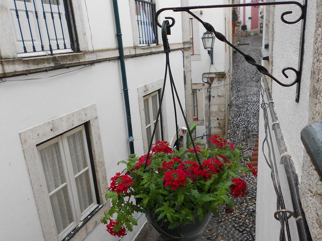 Apartamento Alfama 28 Lisbon Luaran gambar